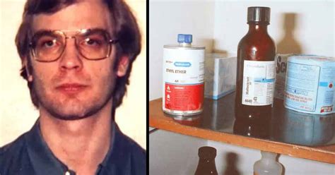 jeffery dahmer polariod|19 Chilling Photos and Details from Inside Jeffrey。